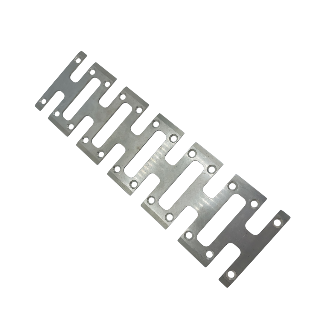 4CB10134 - WEAR PLATE FEEDER